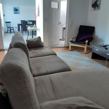 Impeccable 2-Bed House In Viana Do Castelo Villa Buitenkant foto