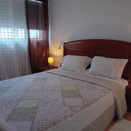 Impeccable 2-Bed House In Viana Do Castelo Villa Buitenkant foto