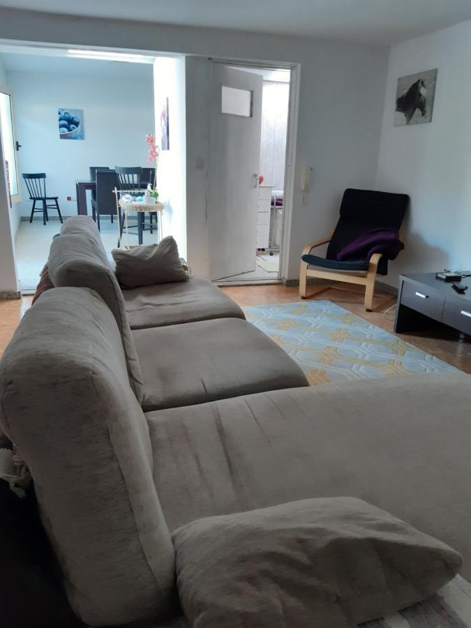 Impeccable 2-Bed House In Viana Do Castelo Villa Buitenkant foto