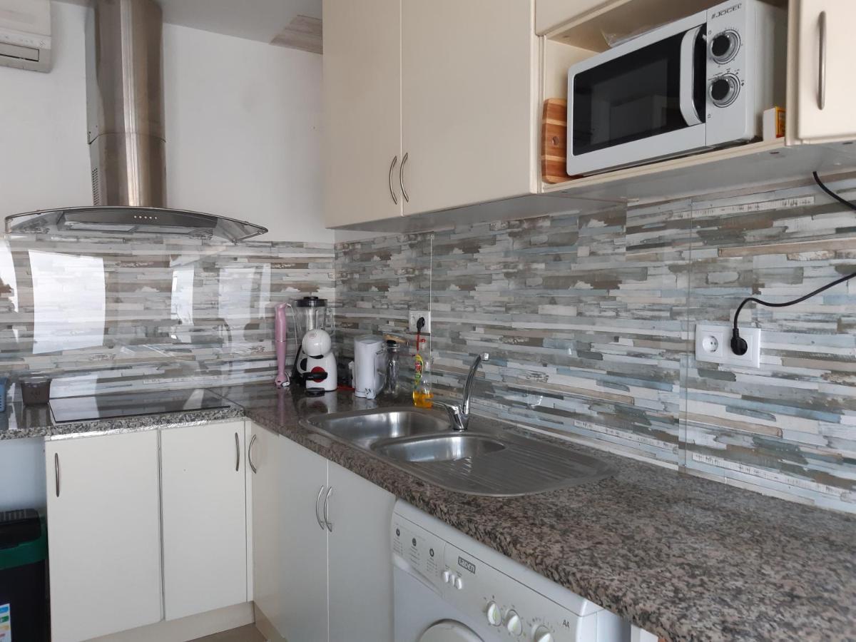Impeccable 2-Bed House In Viana Do Castelo Villa Buitenkant foto
