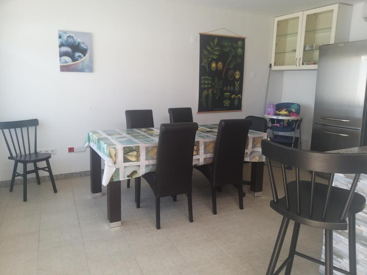 Impeccable 2-Bed House In Viana Do Castelo Villa Buitenkant foto