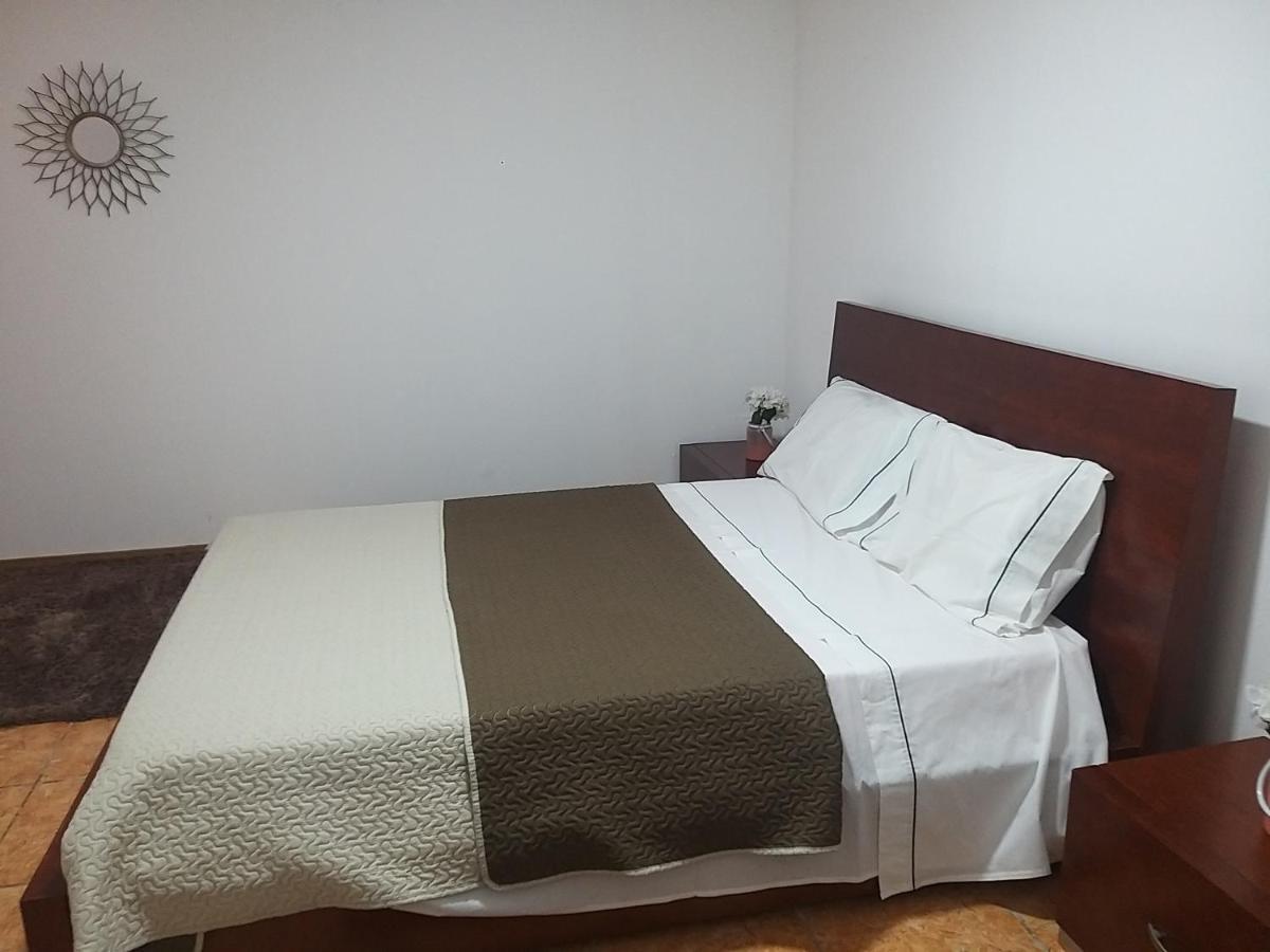 Impeccable 2-Bed House In Viana Do Castelo Villa Buitenkant foto